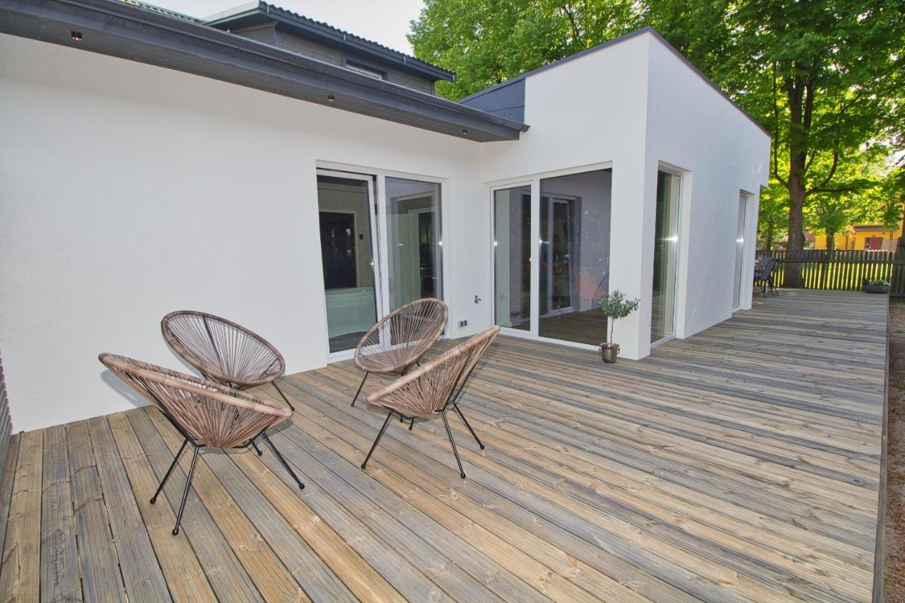 Casa Monkey Paernu With Sauna And Terrace Екстериор снимка